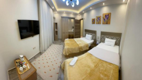 Farida Inn